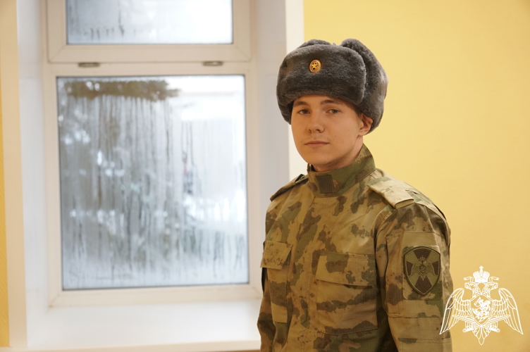 Юношей  из Новгородской области призвали для прохождения военной службы в Северо-Западный округ Росгвардии