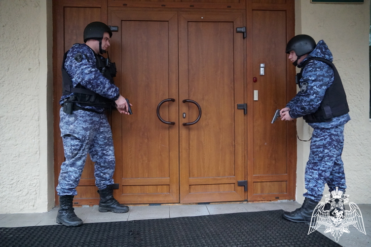 Новгородские  росгвардейцы несут службу в усиленном режиме