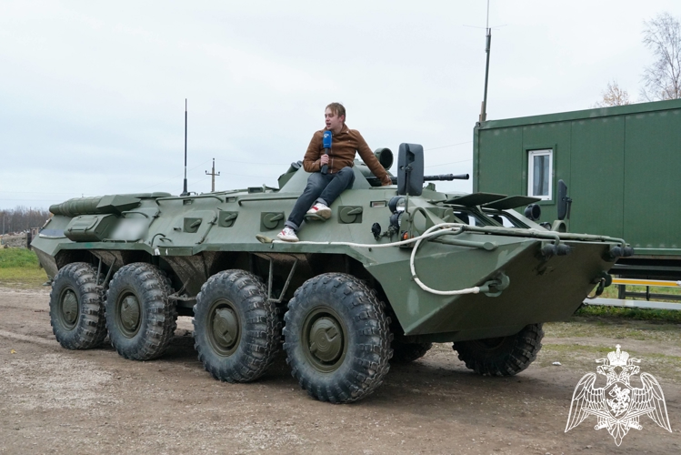 Пресс-служба Управления Росгвардии по Новгородской области отметила профессиональный праздник  