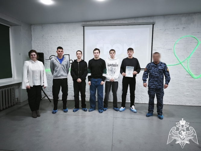 Новгородские росгвардейцы приняли участие в патриотическом мероприятии, посвященном Дню снятия блокады Ленинграда