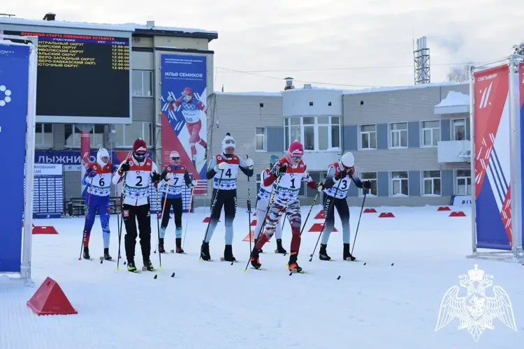 Сотрудница новгородской Росгвардии победила в  личном зачете  в чемпионатах Росгвардии по лыжным гонкам и служебному двоеборью  