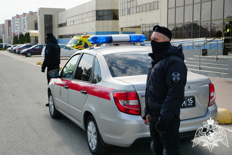Отряд мобильный особого назначения (ОМОН)