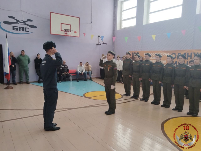 Новгородские росгвардейцы приняли участие в проведении строевых мероприятий 