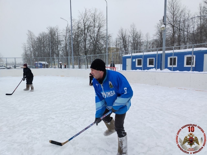 В Новгородской области росгвардейцы приняли участие в турнире по хоккею