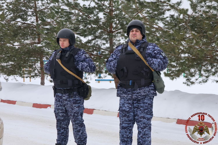Новгородские росгвардейцы приняли участие в межведомственном учении