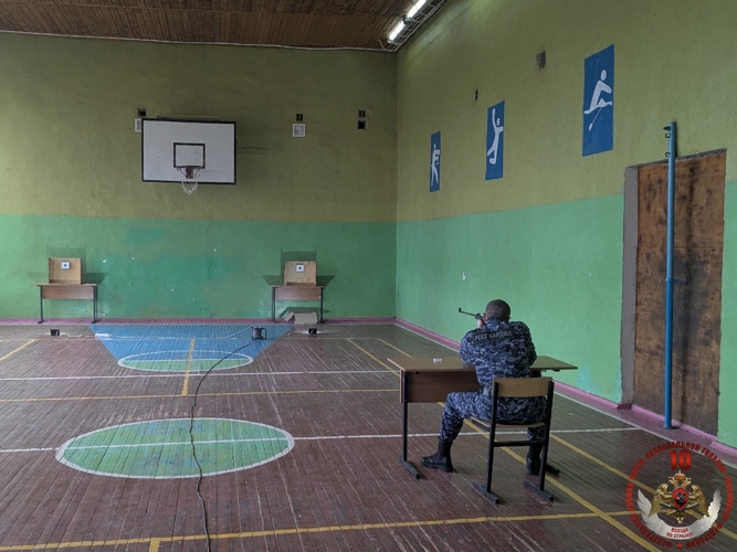В Новгородской области росгвардейцы стали призерами соревнований по стрельбе