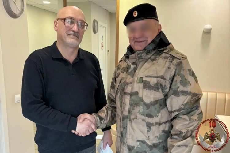 Новгородские росгвардейцы встретились с участником ликвидации аварии на Чернобыльской АЭС