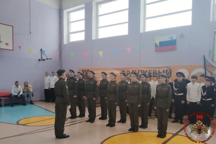 Новгородские росгвардейцы приняли участие в проведении строевых мероприятий 