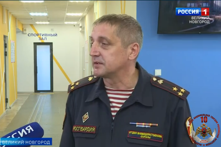 Телесюжет в программе "Вести. Великий Новгород" (ГТРК "Славия") от 21 апреля 2026 года о об участии росгвардейцев во всероссийских учениях