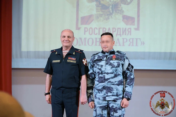 Губернатор Новгородской области Александр Дронов поздравил сотрудников ОМОНа с 33-ней годовщиной образования отряда
