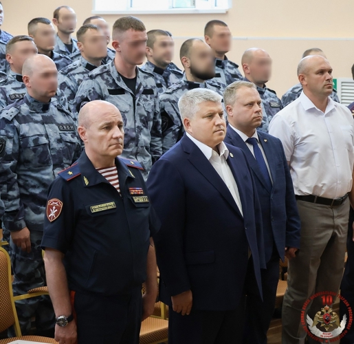 Губернатор Новгородской области Александр Дронов поздравил сотрудников ОМОНа с 33-ней годовщиной образования отряда