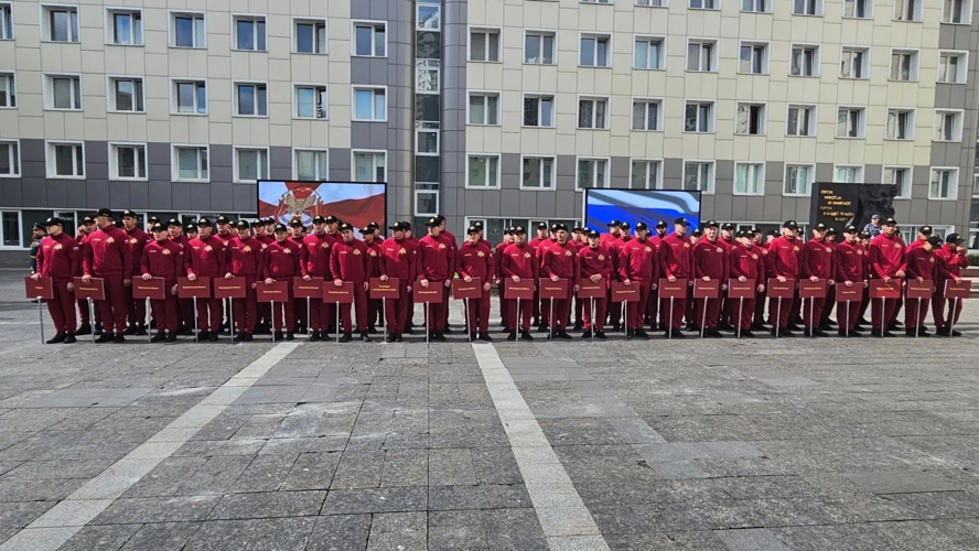 Новгородские росгвардейцы принимают участие в Москве в финале Всероссийского конкурса «Лучший по профессии» среди сотрудников вневедомственной охраны Росгвардии