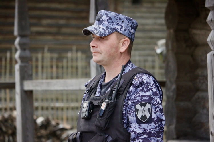 Новгородские росгвардейцы выезжали по сигналу «тревога»