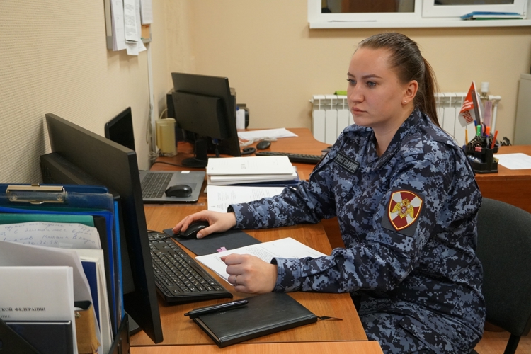 Новгородские росгвардейцы подвели итоги деятельности подразделений госконтроля за 9 месяцев 2026 года